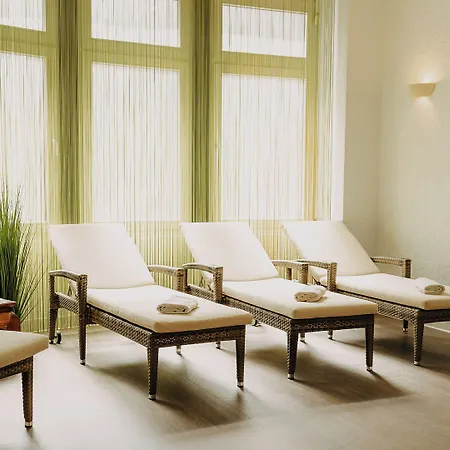 Parkhotel 4* Nuembrecht