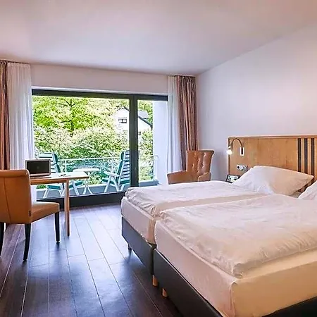 Parkhotel 4* Nuembrecht