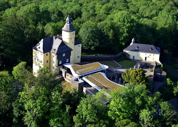 Parkhotel 4* Nuembrecht