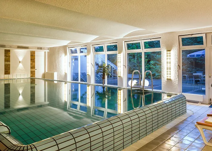 Parkhotel ホテル ニュームブレヒト