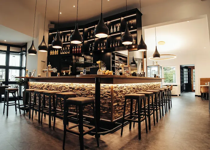 Parkhotel ホテル ニュームブレヒト